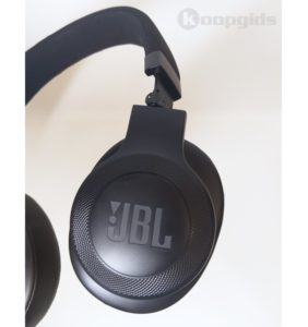 Jbl E55bt Bluetooth Headphones Review 04